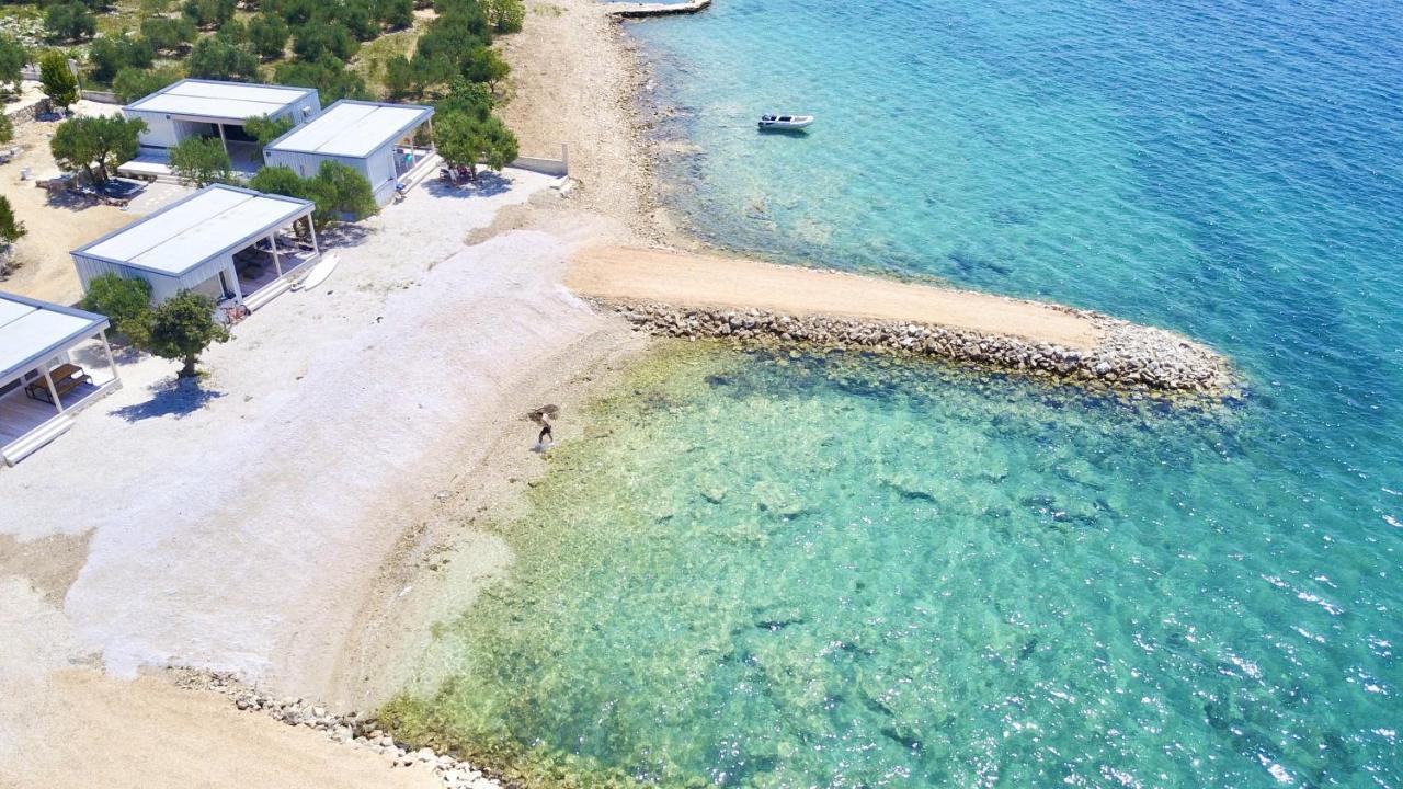 Buqez Eco Resort - Beach Villa 28 - Directly By Beach ドラゲ エクステリア 写真