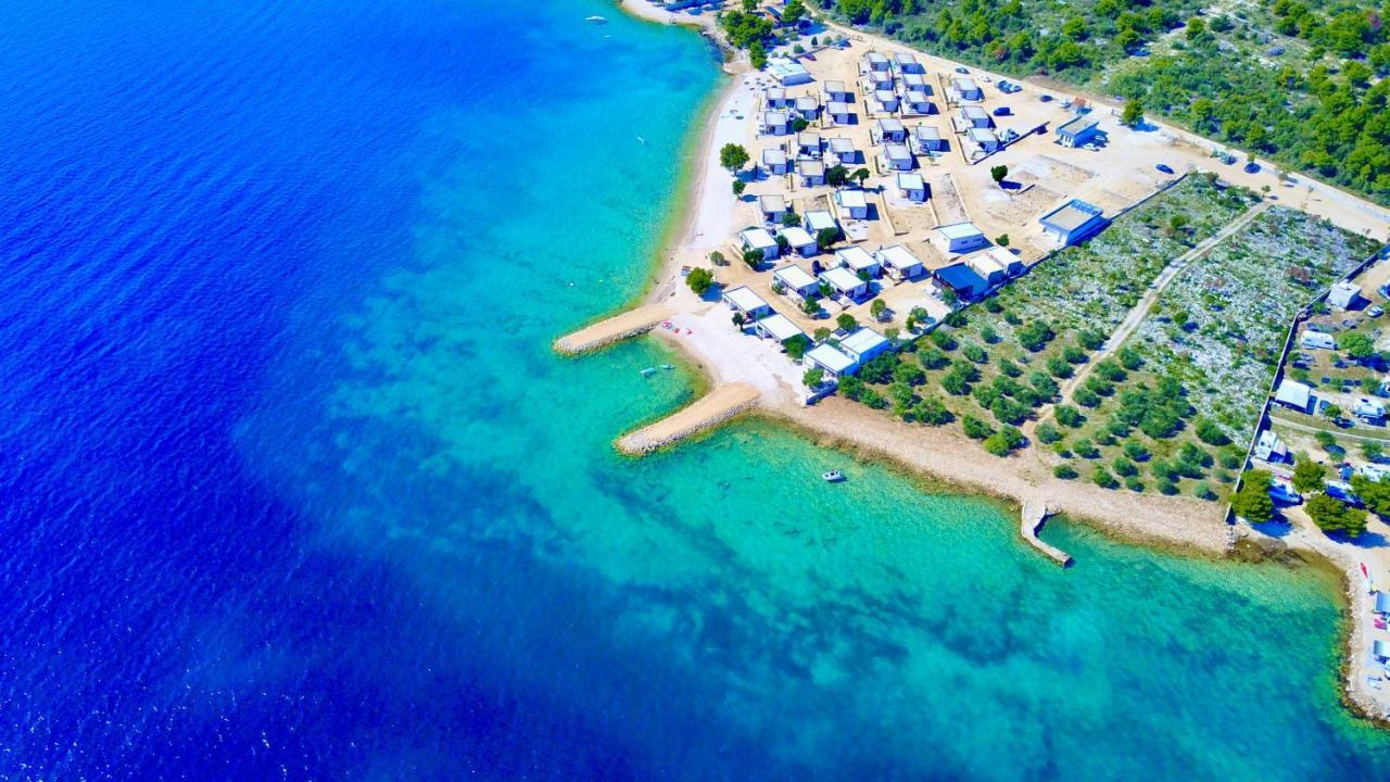 Buqez Eco Resort - Beach Villa 28 - Directly By Beach ドラゲ エクステリア 写真